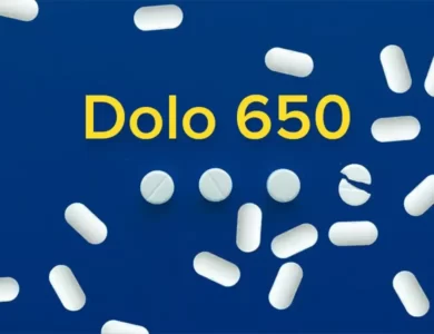 Multiple capsules on blue background and Dolo 650 written on it