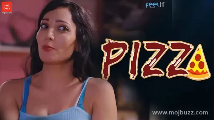 A girl is wearing blue nighty in Pizza feelit web series